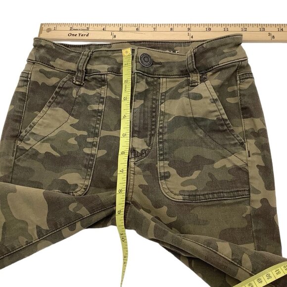 American Eagle Jegging Camouflage High-Rise Stretch Denim Womens Size 00 Short - Picture 6 of 9